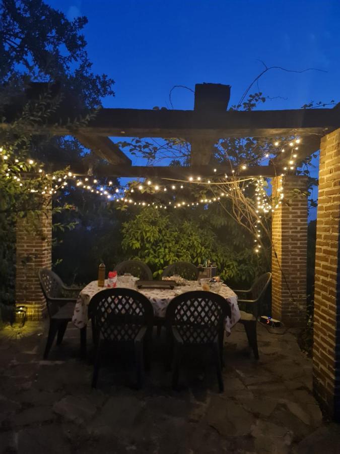 Casa Rural En Candeleda Con Piscina Y Un Maravilloso Jardin Exteriör bild