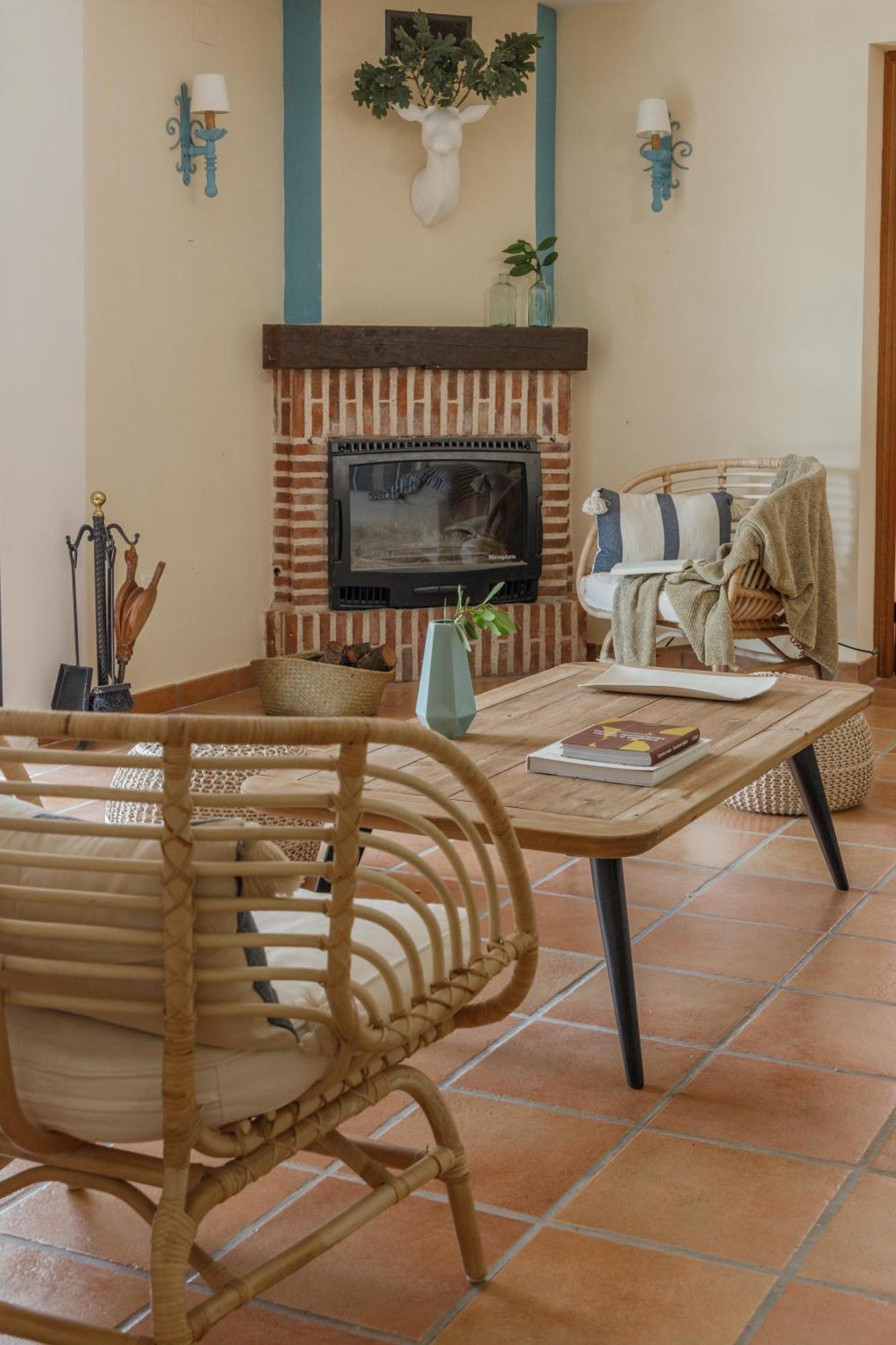Casa Rural En Candeleda Con Piscina Y Un Maravilloso Jardin Exteriör bild